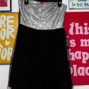 Emerald Sundae Women’s Strapless Sequin & Tulle Party Dress